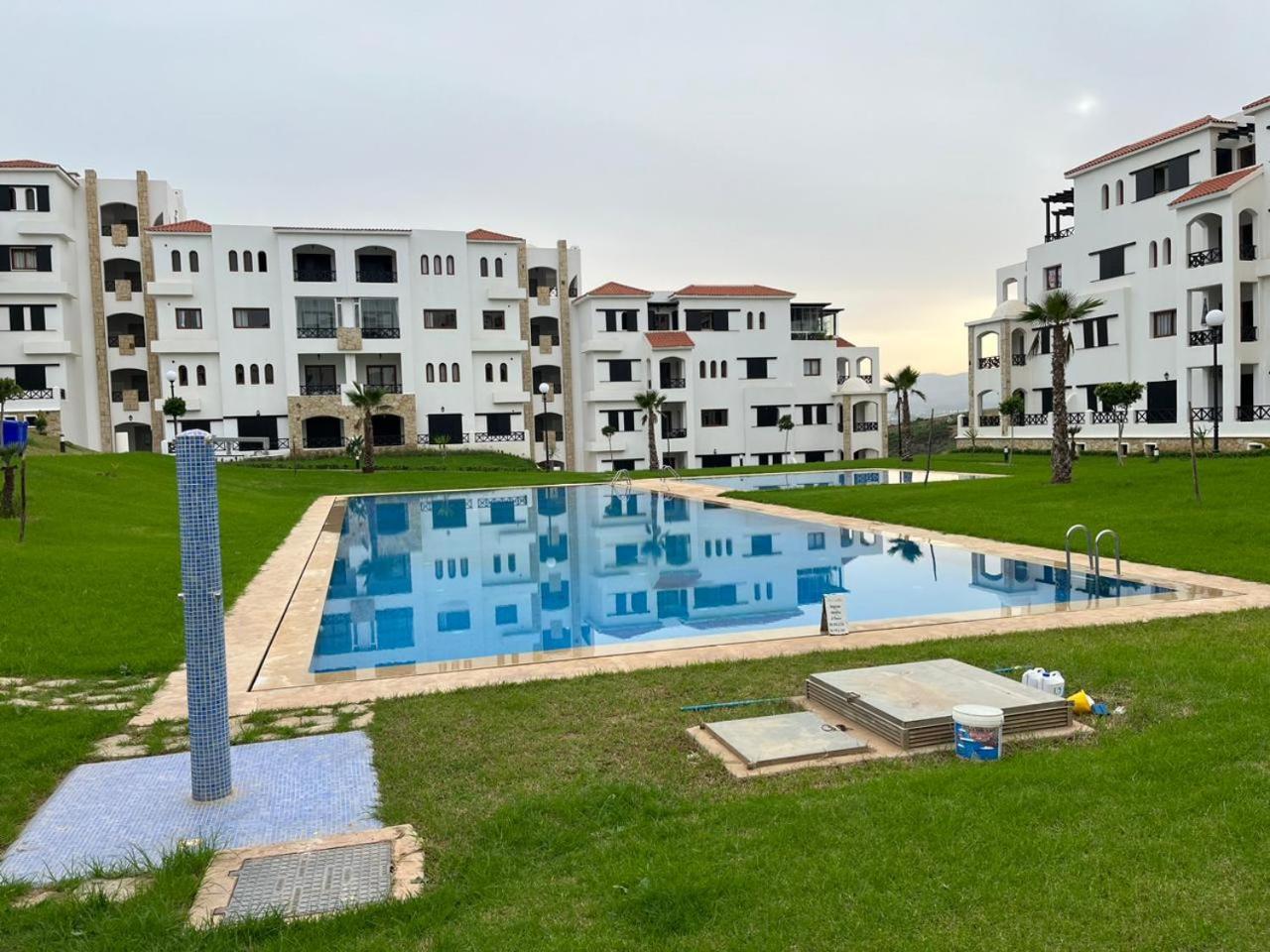 Lilac'S Garden Vue Piscine M'dik Pokoj fotografie