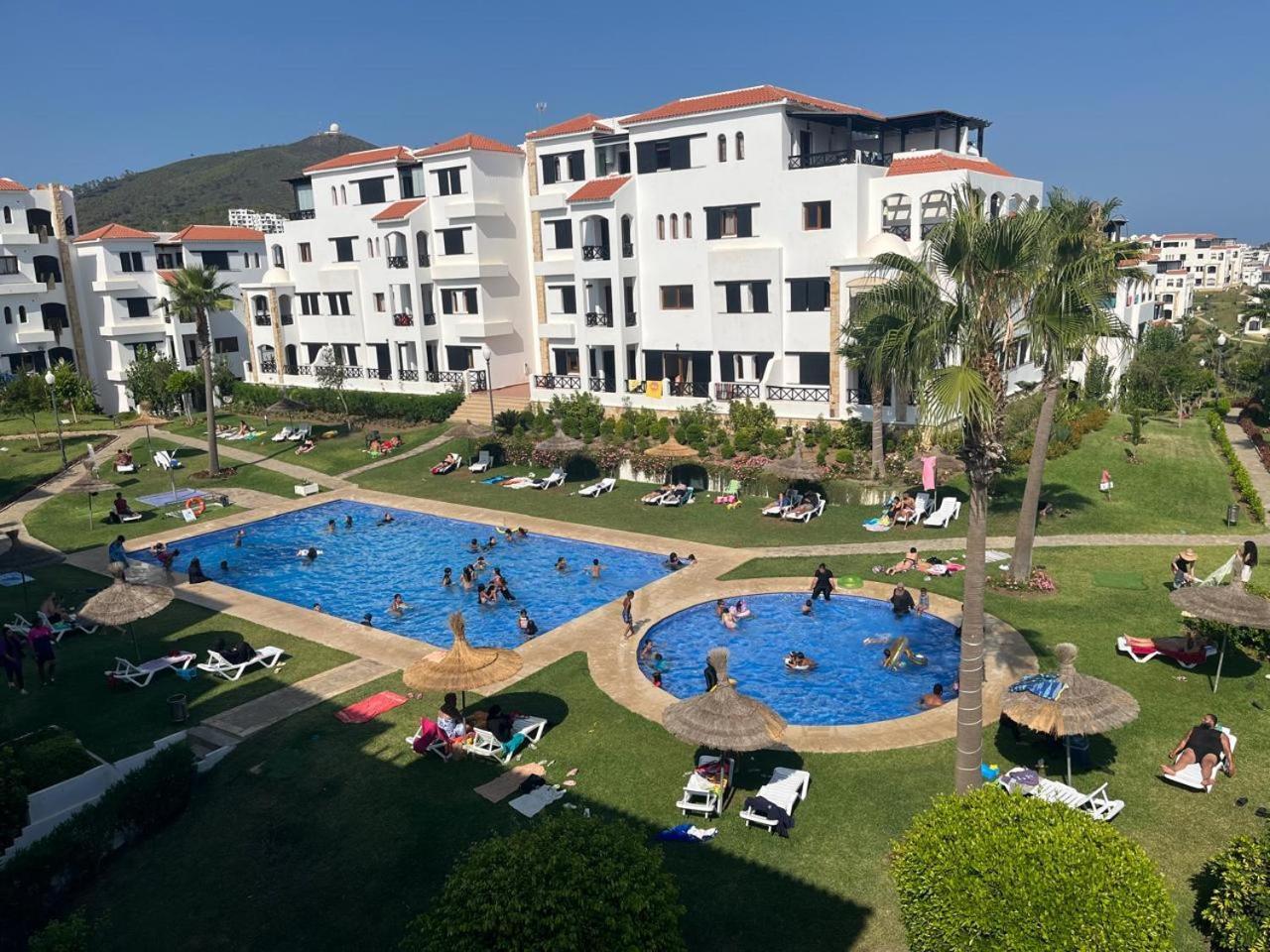 Lilac'S Garden Vue Piscine M'dik Pokoj fotografie
