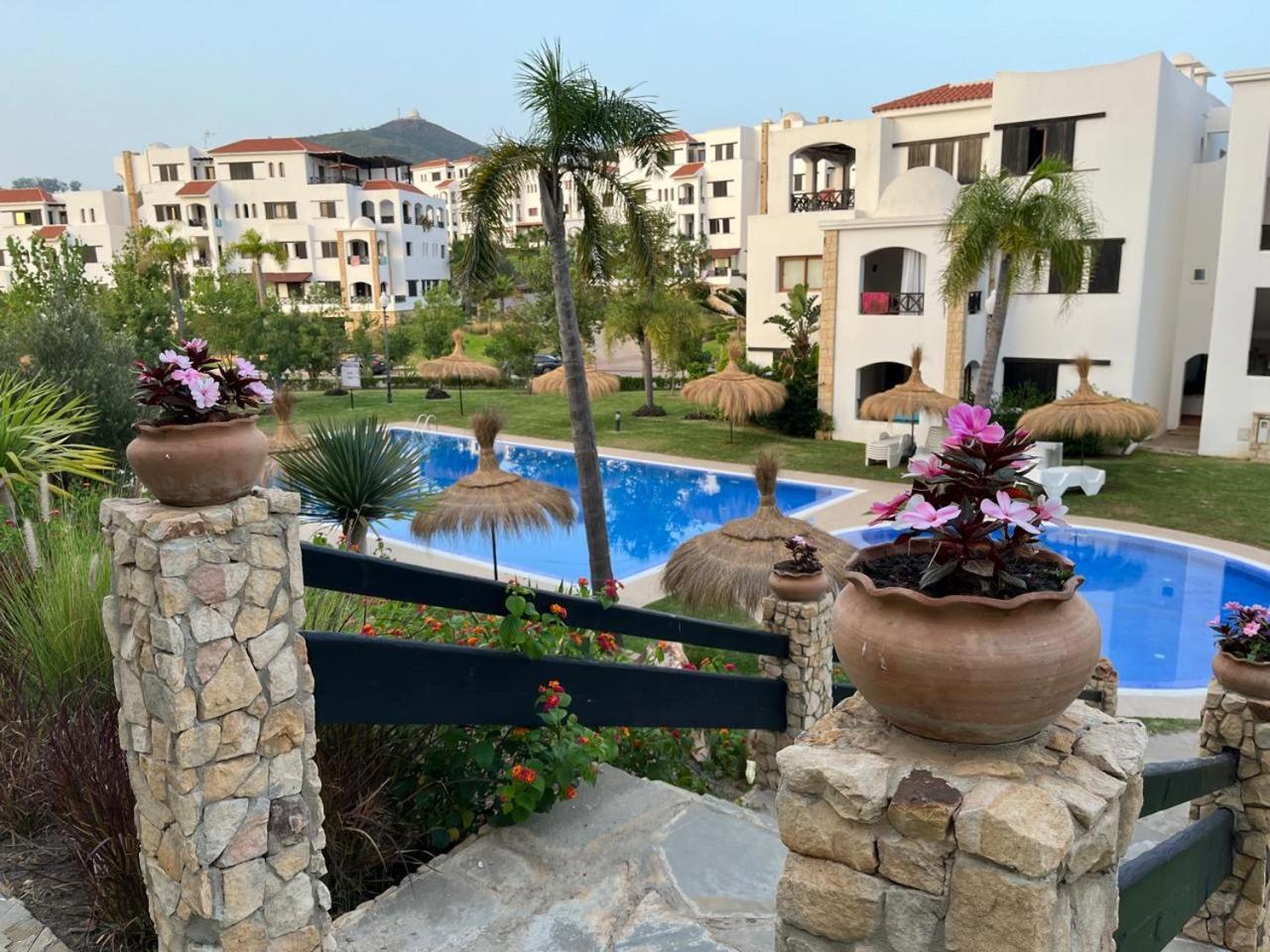 Lilac'S Garden Vue Piscine M'dik Pokoj fotografie